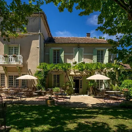 Demeures Et Chateaux L'hermitage Otel 3*